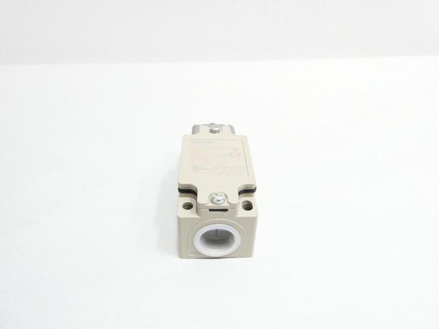 OMRON D4B-4171N LIMIT SWITCH