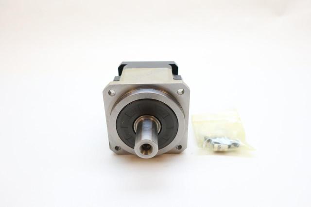 APEX DYNAMICS AB090-S2-P2 5:1 RATIO GEARBOX REDUCER