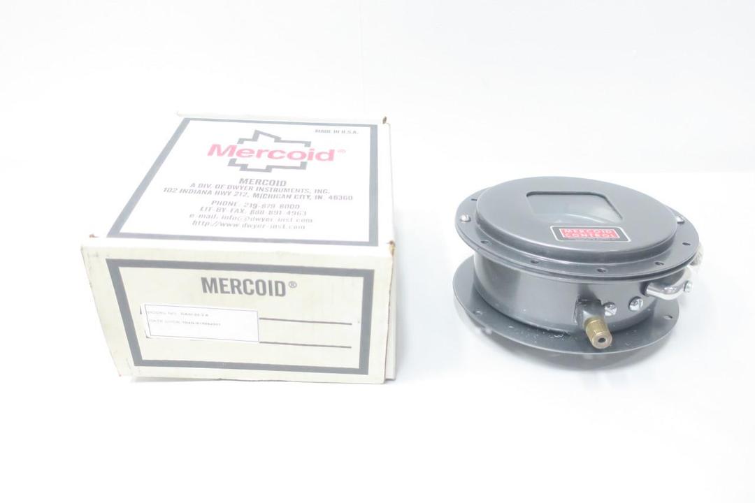 MERCOID DAW-33-2-6 PRESSURE SWITCH 5-100PSI 120/240/440V-AC 120/240V-DC