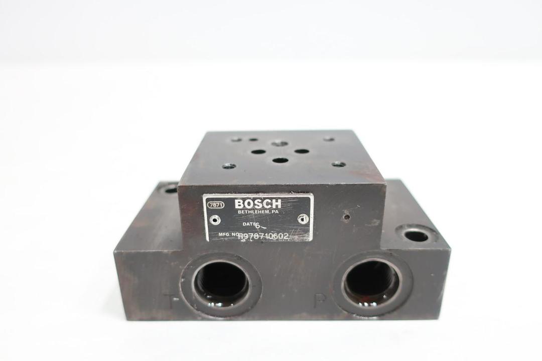 BOSCH R978710602 HYDRAULIC VALVE MANIFOLD