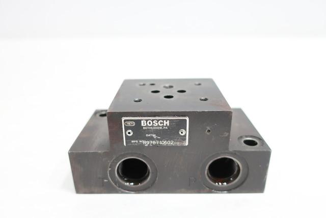 BOSCH R978710602 HYDRAULIC VALVE MANIFOLD