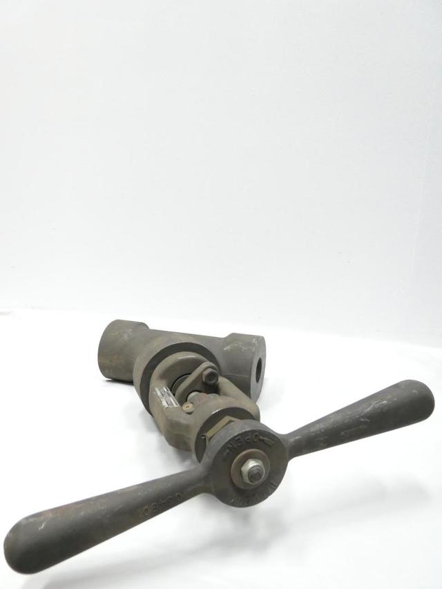 HANCOCK 4202W1 MANUAL STEEL SOCKET WELD GLOBE VALVE 1-1/2IN 4500