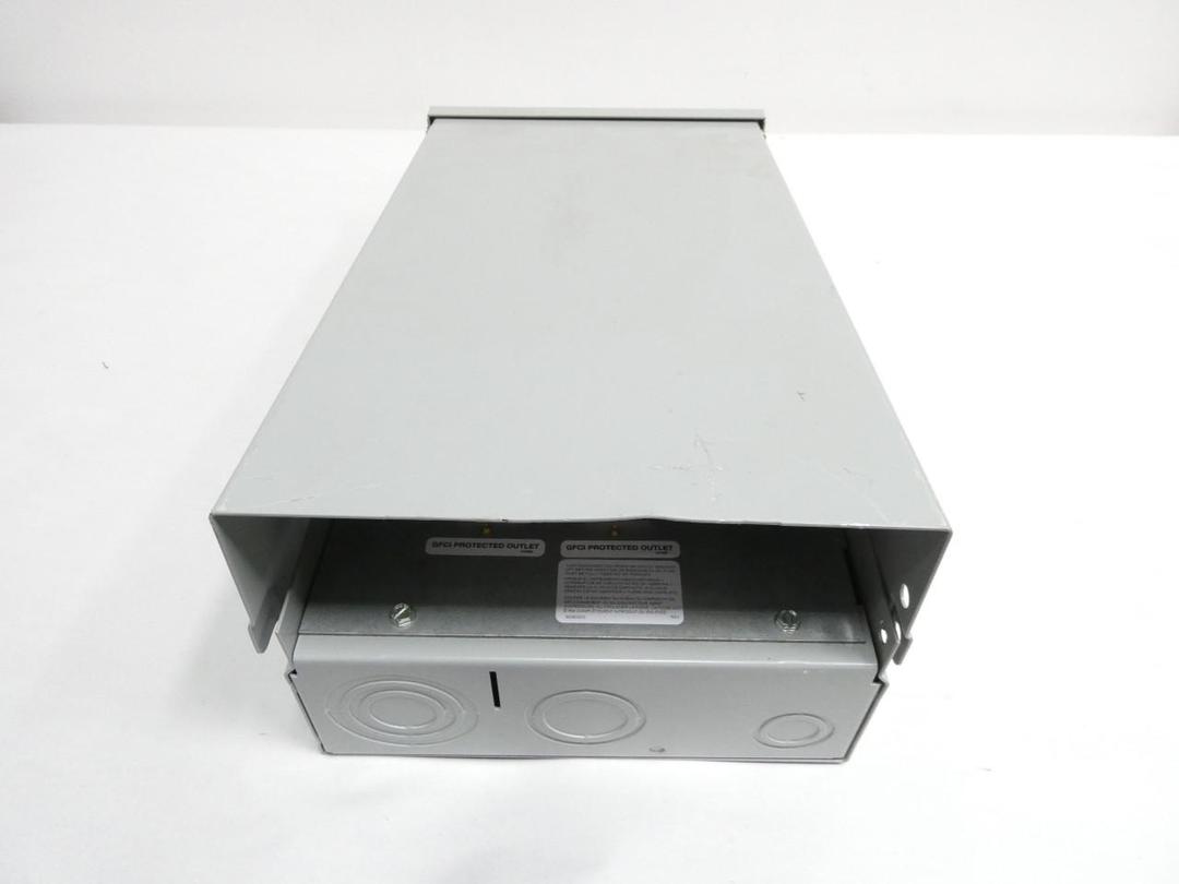 EATON CHU9N9NS POWER OUTLET PANEL 600V-AC 250AMP 1PH