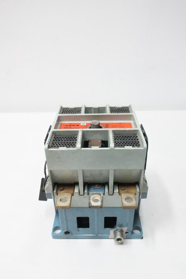 ABB EFLG 315-3P DRIVE CONTACTOR 110/120V-AC 360A AMP 200HP