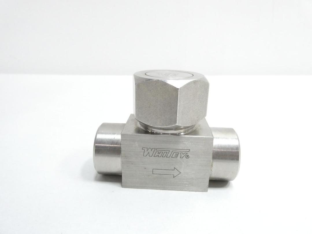 WHITEY SS-58F8 STAINLESS THREADED CHECK VALVE 1/2IN NPT
