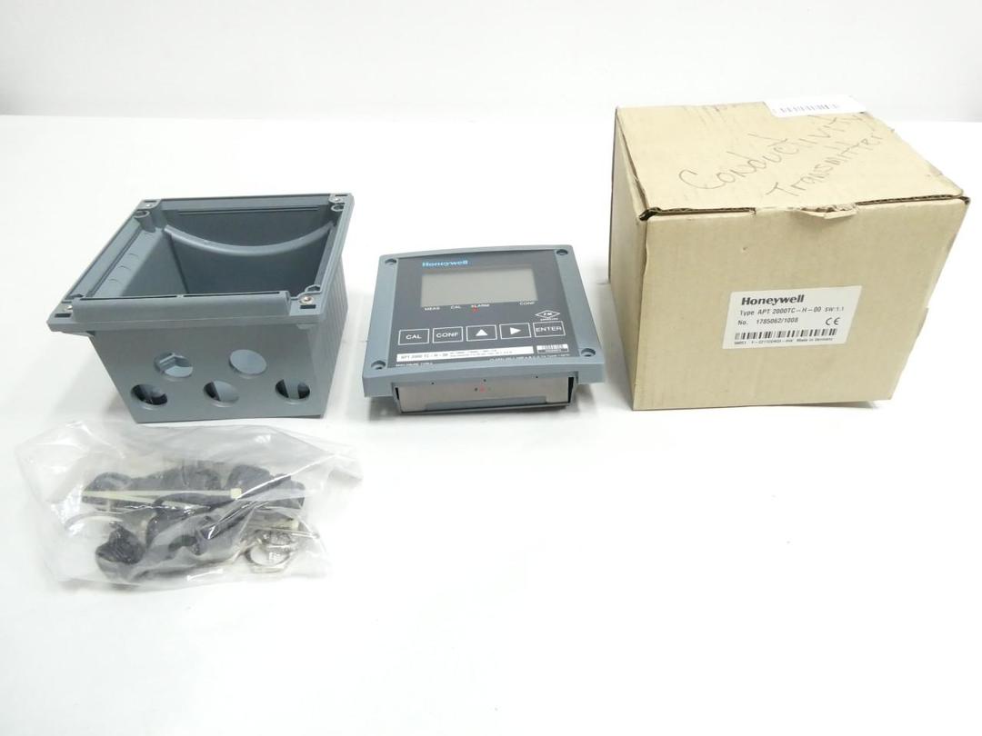 HONEYWELL APT 2000TC-H-00 PH TRANSMITTER