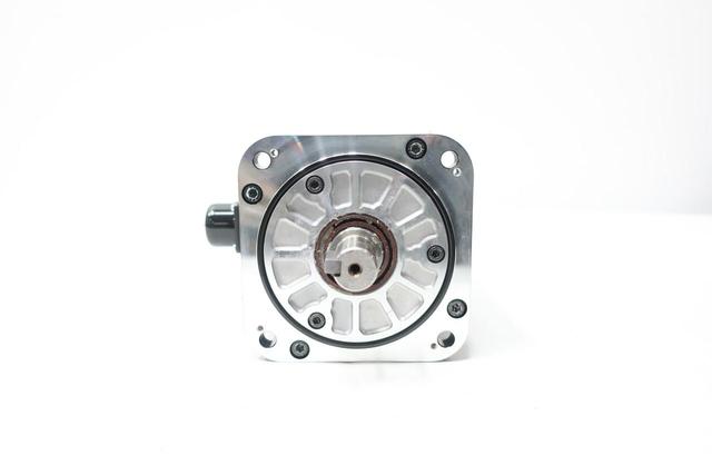 YASKAWA SGMRS-13A2A-YR12 SERVO MOTOR 1300W 1500RPM 8.34NM 200V-AC