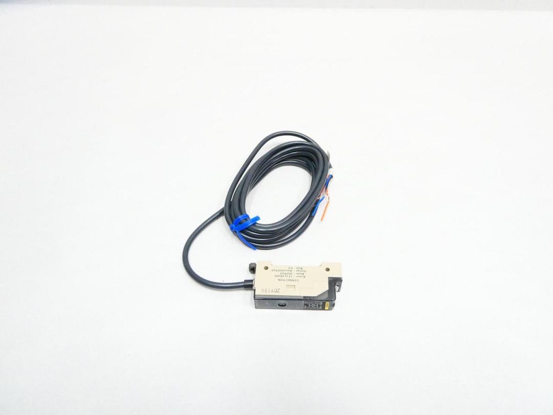 OMRON E3C-JC4P PHOTOELECTRIC AMPLIFIER SENSOR 12-24V-DC