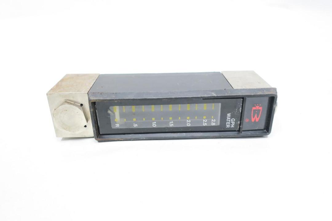 BROOKS INSTRUMENT 3750-3B3A1AA 8802D3J2B3CC FLOW METER 0-2.8GPH 1/4IN NPT