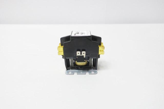 OMEGA MC1-2-30-120 MAGNETIC CONTACTOR 120V-AC 30A AMP