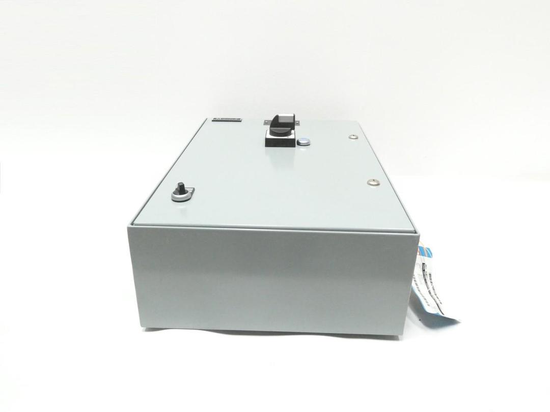 MOELLER PKZ2/ZM-1.6/S-SP COMBINATION STARTER 240V-AC