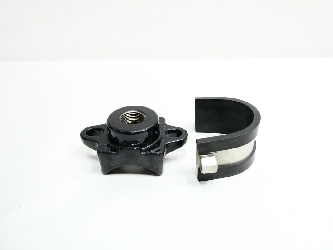 PARKER RR63-00-00-01 REDUCING BRACKET 1IN NPT