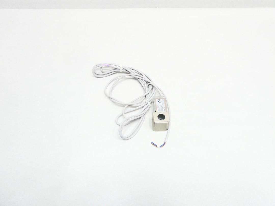 SMC IS10E-20N02-LR PNEUMATIC SOLENOID VALVE 100V-AC 100V-DC 0.7MPA