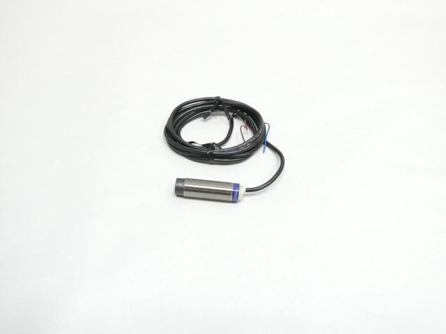 TELEMECANIQUE XS2 M18MA230 PROXIMITY SWITCH