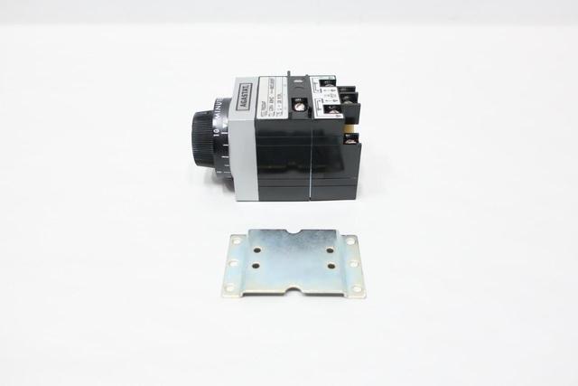 AGASTAT 7022AF TIME DELAY RELAY 1-10MIN 120V-AC