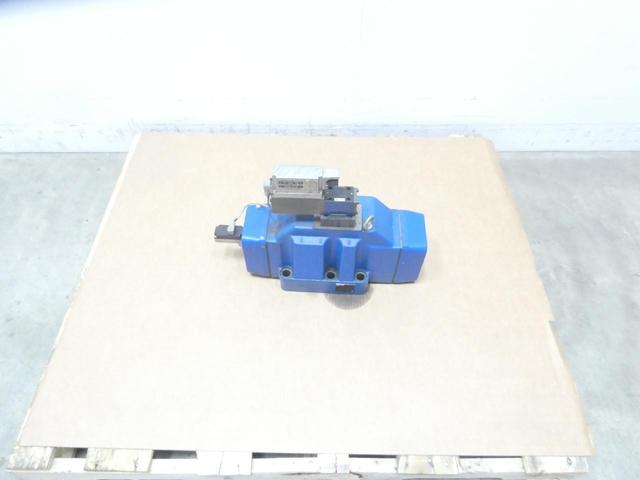 REXROTH 4WRLE35X1000M-30/G24EK0/A1M-812 HYDRAULIC DIRECTIONAL CONTROL VALVE