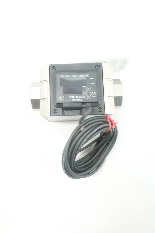 KEYENCE FD-M100AY CAPACITANCE ELECTROMAGNETIC FLOW SENSOR