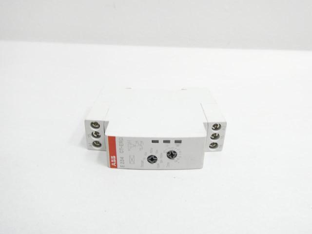ABB 1SVR500100R0000 TIME DELAY RELAY 0.05SEC-100HR 24-240V-AC