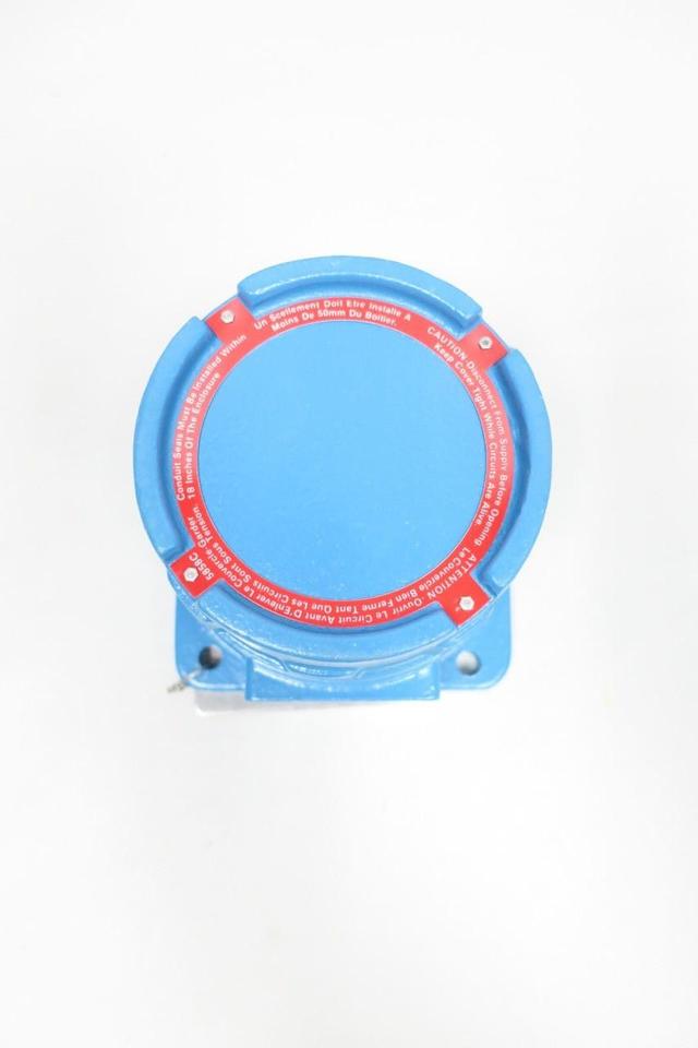MOORE INDUSTRIES RIX/3W113-160/4-20MA12-42DC/-EZ103.9-LNP HP RTD TRANSMITTER