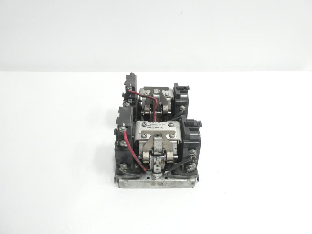 CUTLER HAMMER 6-3-3 804 REVERSING CONTACTOR 220V-AC