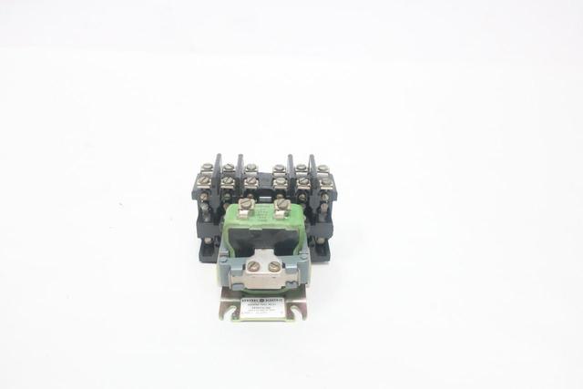 GENERAL ELECTRIC GE CR2810A14DE2 MACHINE TOOL RELAY 115V-AC
