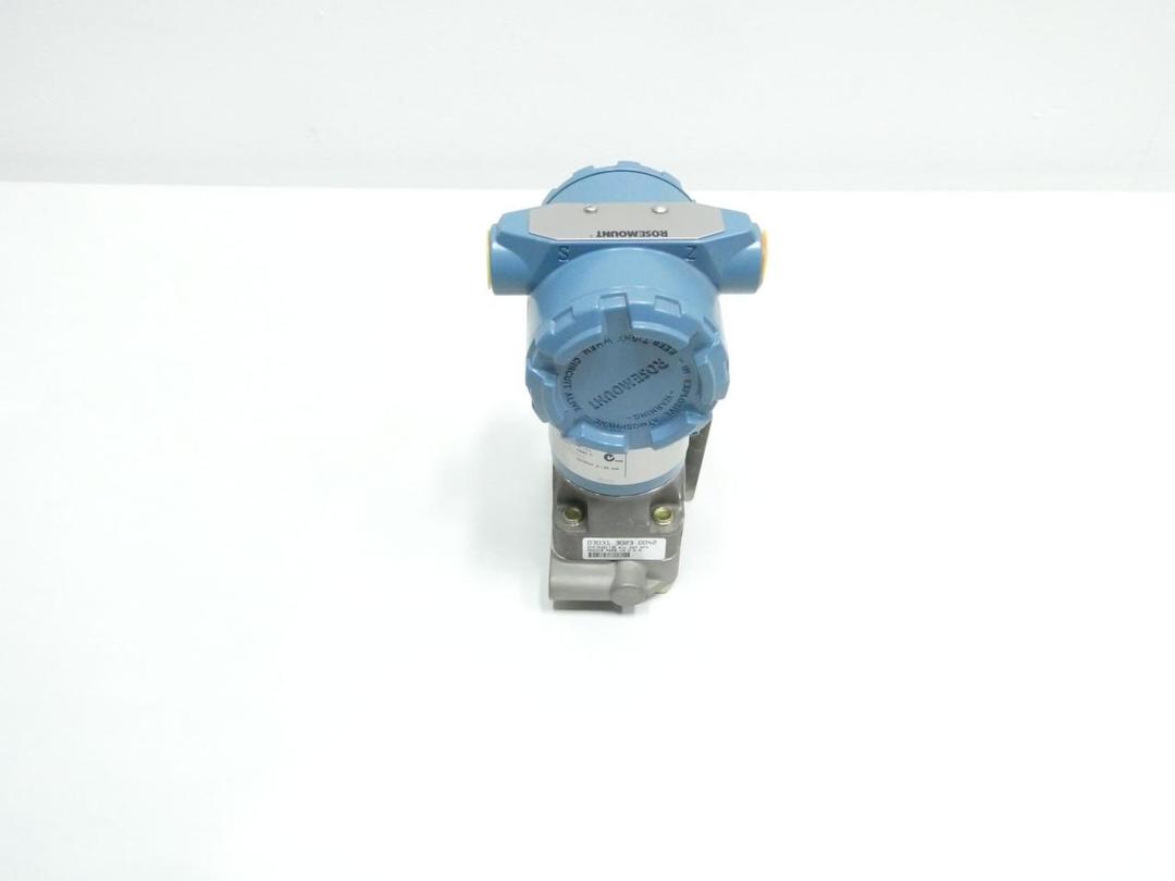 ROSEMOUNT 3051CA4A22A1AB4DF PRESSURE TRANSMITTER 0-3000PSI 10.5-55V-DC