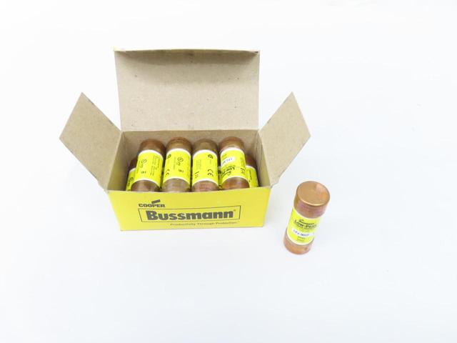 BOX OF 10 COOPER BUSSMANN LPJ-30SP LOW-PEAK CARTRIDGE FUSE J 30A AMP 600V-AC