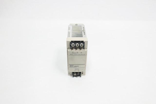 OMRON S8VS-09024 POWER SUPPLY 100-240V-AC 3.75A AMP 24V-DC
