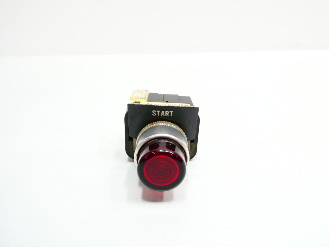 ALLEN BRADLEY 800T-PB16 ILLUMINATED RED PUSHBUTTON 120V-AC
