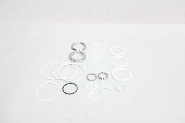 GRACO 255511 27H17A COMPLETE SEAL KIT