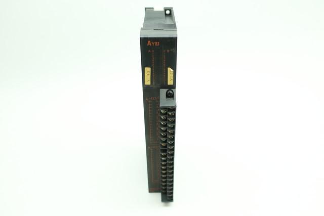 MITSUBISHI AY81 MELSEC OUTPUT MODULE