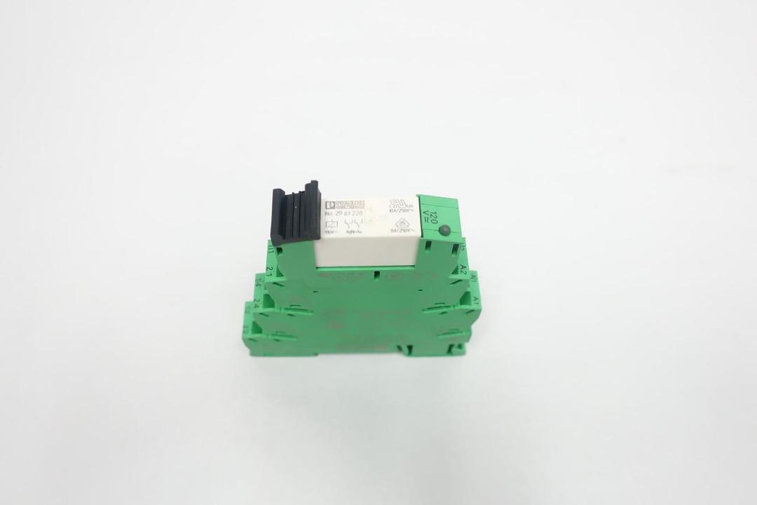 PHOENIX CONTACT 29 61 228 PLC-BSP-120UC/21-21 TERMINAL RELAY 110V-DC