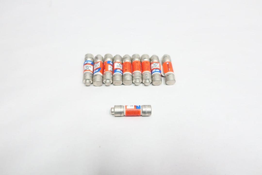 BOX OF 10 FERRAZ SHAWMUT ATQR2/10 AMP-TRAP CARTRIDGE FUSE 2/10AMP