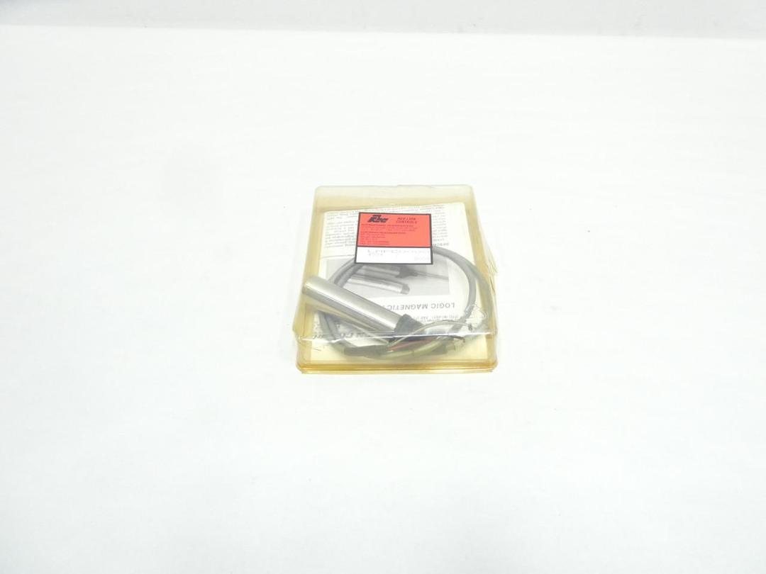 RED LION LMPC0000 MAGNETIC PICK UP SENSOR