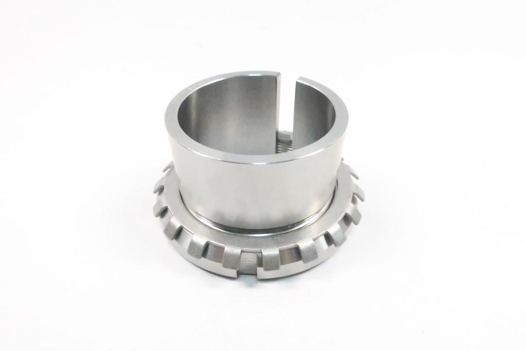 STANDARD 17X3.000 SNW ADAPTER ASSEMBLY