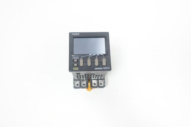 OMRON H5CX-L8SD-N TIMER 0.001SEC-9999H 30V-DC