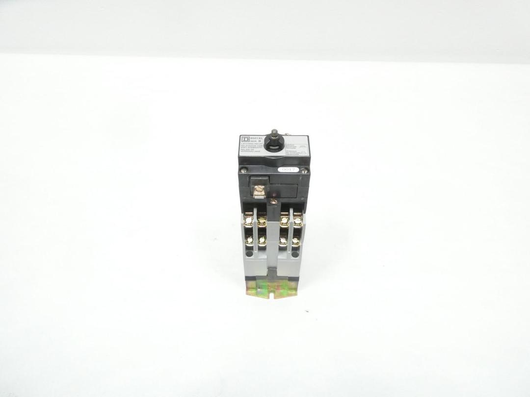 SQUARE D 8501XO60XLV02 LATCH RELAY