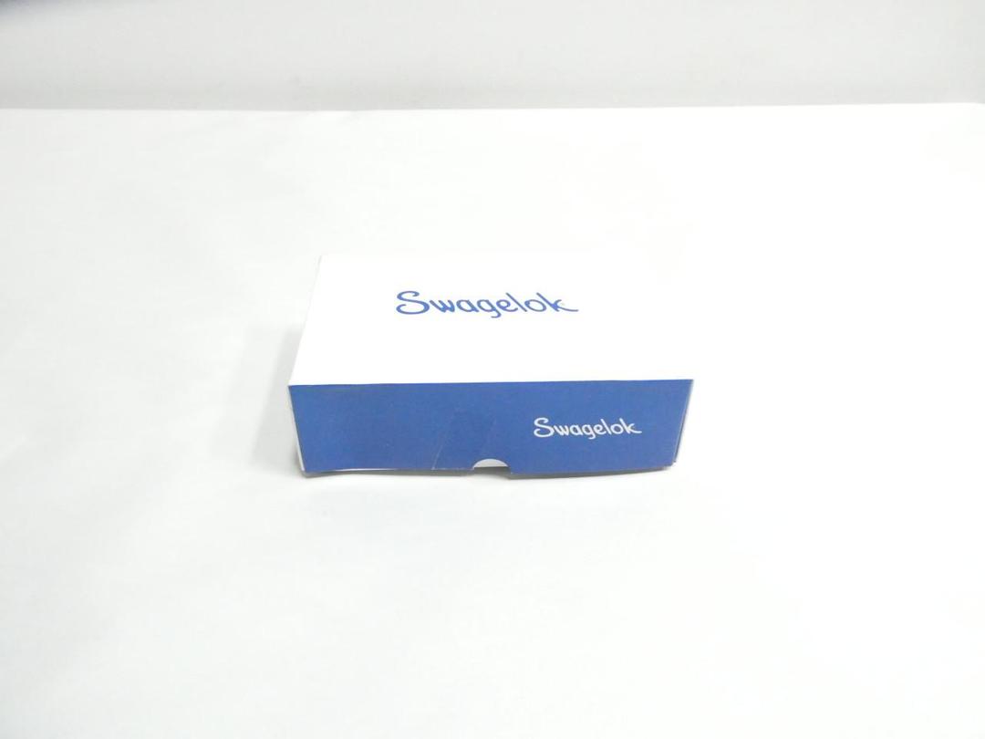BOX OF 4 SWAGELOK B-QF16-B-16PF BRASS QUICK CONNECT COUPLING 1IN NPT