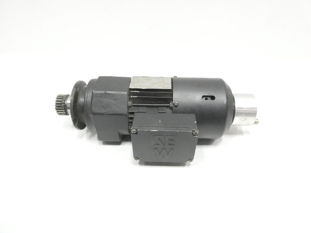 SEW EURODRIVE RF32DT71D4BMG/HR GEARMOTOR 261RPM 3PH 0.37KW 230V-AC