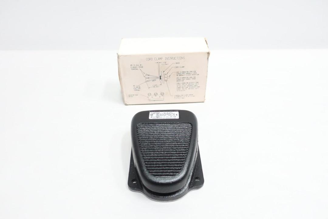 CLIPPER 632-S CAST IRON FOOT SWITCH 125/250V-AC