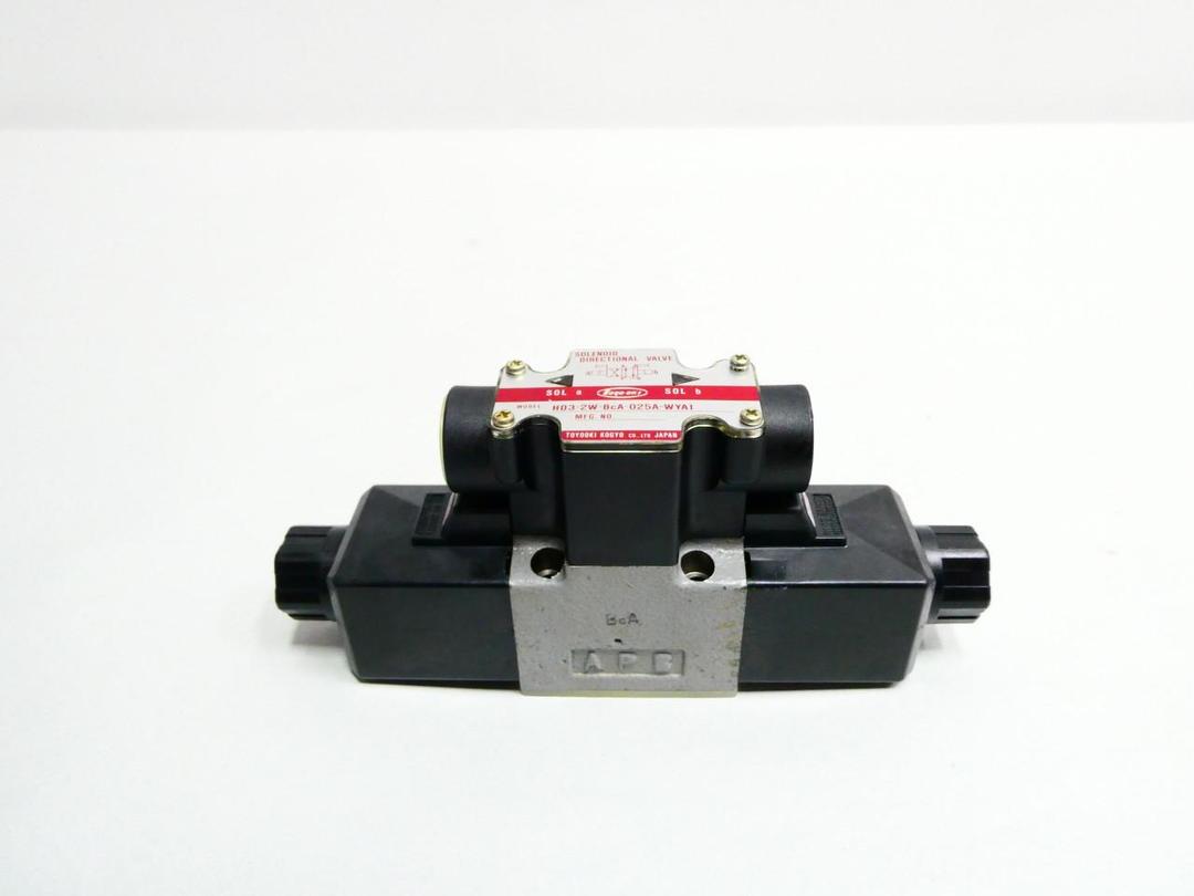 TOYO-OKI HD3-2W-BCA-025A-WYA1 HYDRAULIC DIRECTIONAL CONTROL VALVE