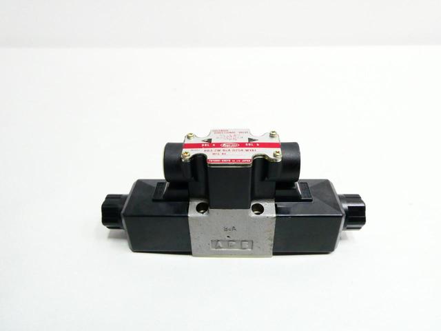 TOYO-OKI HD3-2W-BCA-025A-WYA1 HYDRAULIC DIRECTIONAL CONTROL VALVE