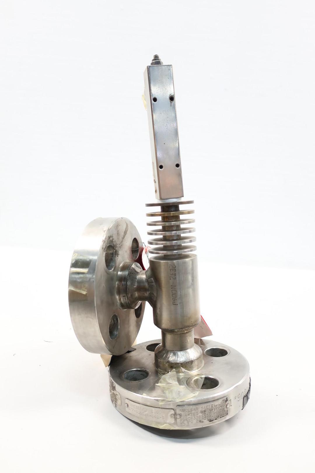 AMETEK 077-50992M-001-3 FLOW TRANSMITTER
