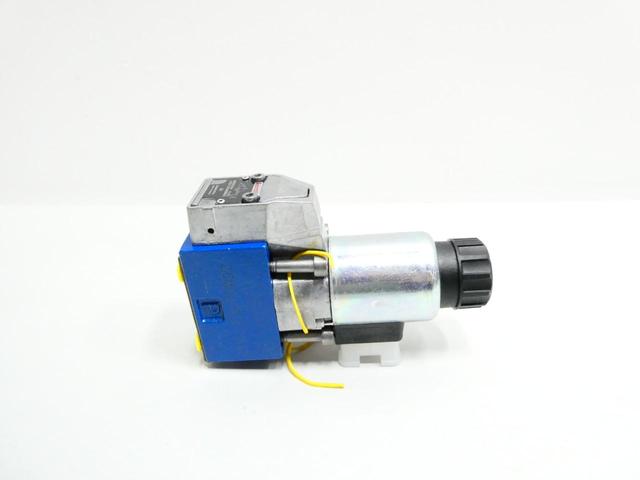 REXROTH R900206948 HYDRAULIC DIRECTIONAL CONTROL VALVE