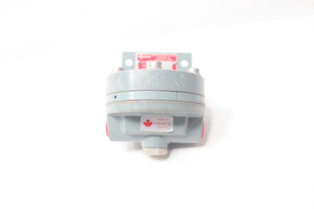 MOORE 61F BOOSTER RELAY 1/4IN NPT