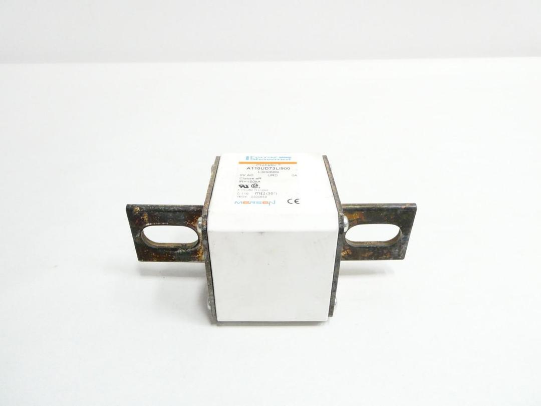 FERRAZ SHAWMUT A110UD73LI900 L300689 FUSE AR 900A AMP 1100V-AC