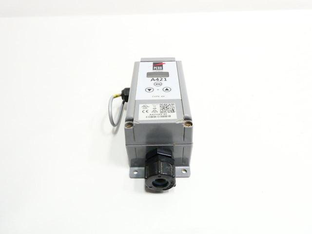 JOHNSON CONTROLS A421GEF-01 TEMPERATURE CONTROLLER