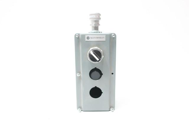 ALLEN BRADLEY 800T-2TAR PUSHBUTTON ENCLOSURE 7-1/2IN 3-3/4IN 2-3/4IN
