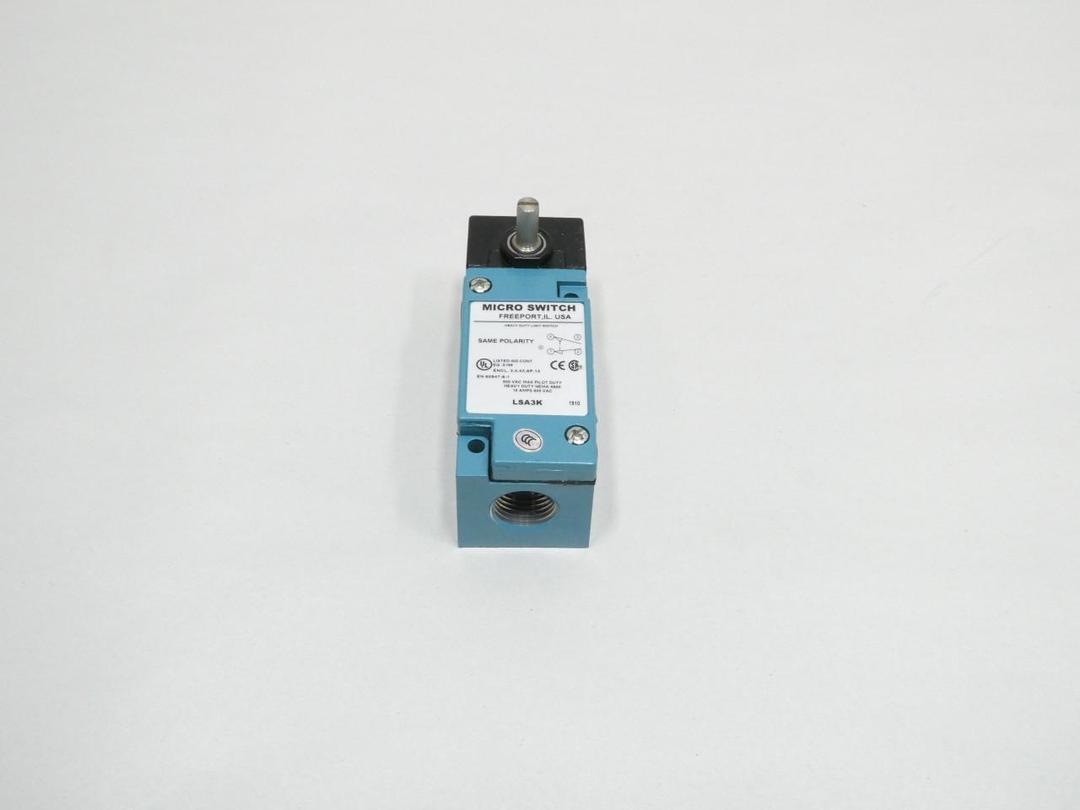 MICRO SWITCH LSA3K LIMIT SWITCH 600V-AC