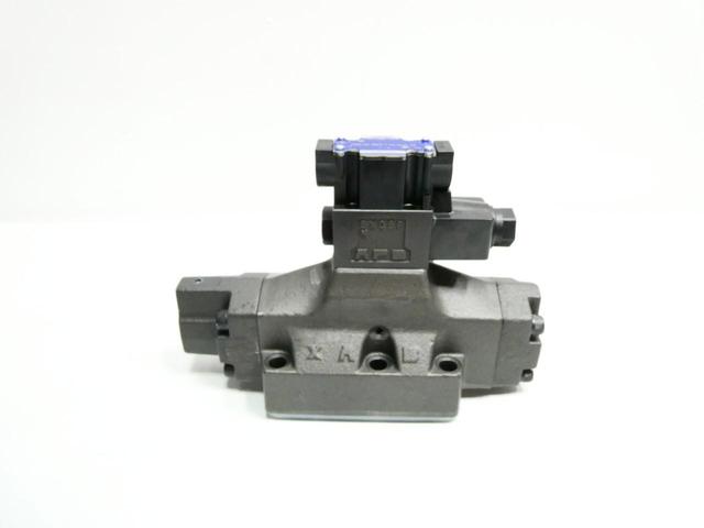 YUKEN DGSG-06-2B2A-T-PA-A100-53 HYDRAULIC DIRECTIONAL CONTROL VALVE 100V-AC